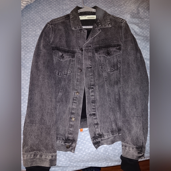 2018 Off White Black Denim Jacket - Picture 5 of 12